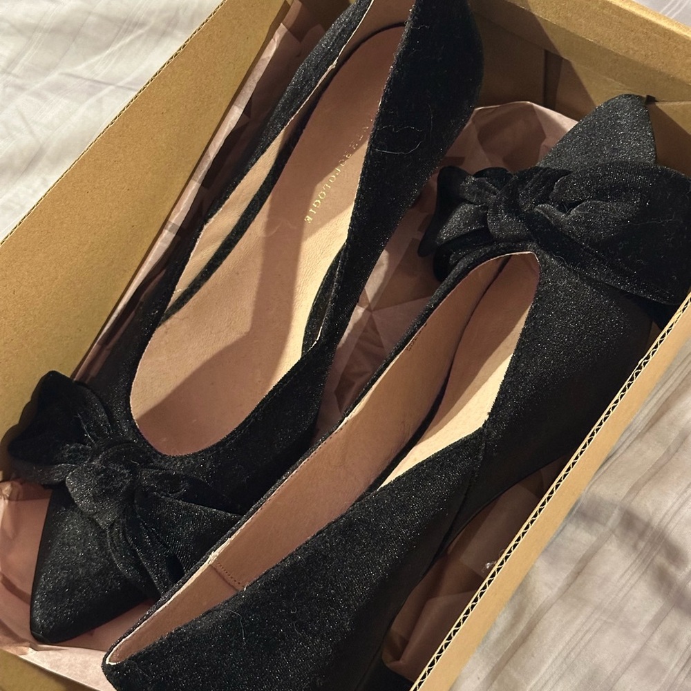 Anthropologie Black Kitten Heels with Bow Detail